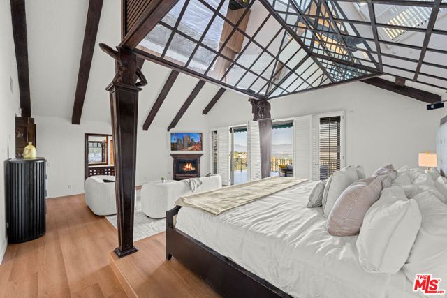 3722 Alonzo Avenue, Encino (los Angeles), CA 91316