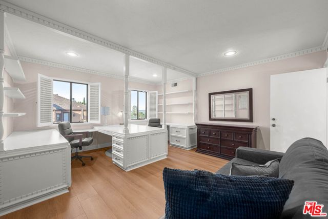 3722 Alonzo Avenue, Encino (los Angeles), CA 91316