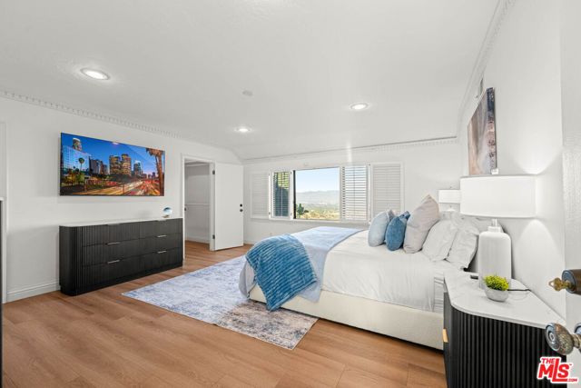 3722 Alonzo Avenue, Encino (los Angeles), CA 91316