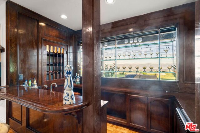 3722 Alonzo Avenue, Encino (los Angeles), CA 91316