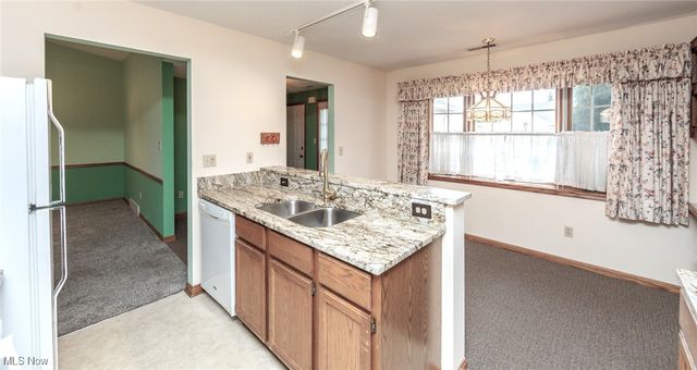 743 Bent Creek Drive, Wadsworth, OH 44281