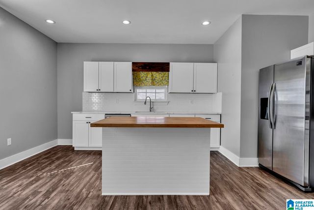 235 WHITE OAK LOOP, Cullman, AL 35057