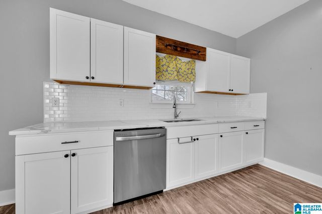 235 WHITE OAK LOOP, Cullman, AL 35057