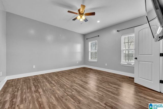 235 WHITE OAK LOOP, Cullman, AL 35057