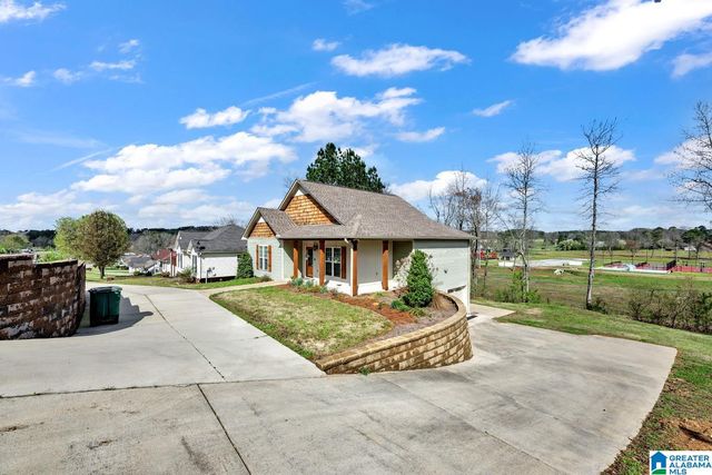 235 WHITE OAK LOOP, Cullman, AL 35057