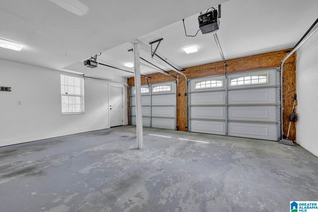 235 WHITE OAK LOOP, Cullman, AL 35057