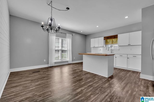 235 WHITE OAK LOOP, Cullman, AL 35057