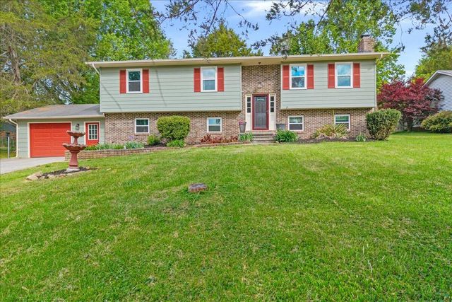 1305 Ridgeway Circle, Athens, TN 37303