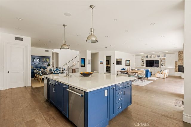 6415 Riggs, Los Angeles, CA 90045