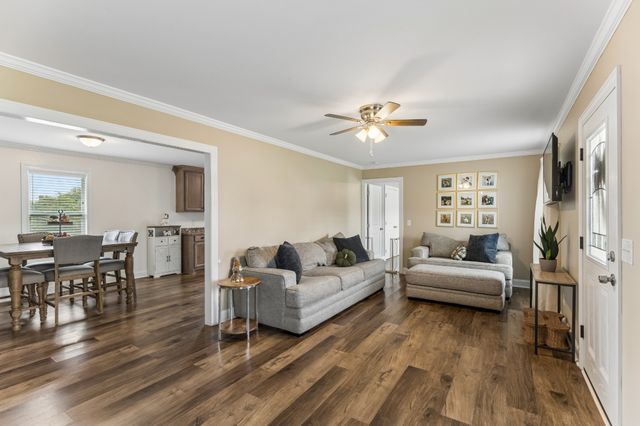 112 Sun Rise Rdg, Pulaski, TN 38478