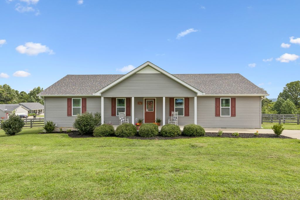 112 Sun Rise Rdg, Pulaski, TN 38478