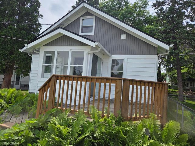 5137 44th Avenue S, Minneapolis, MN 55417