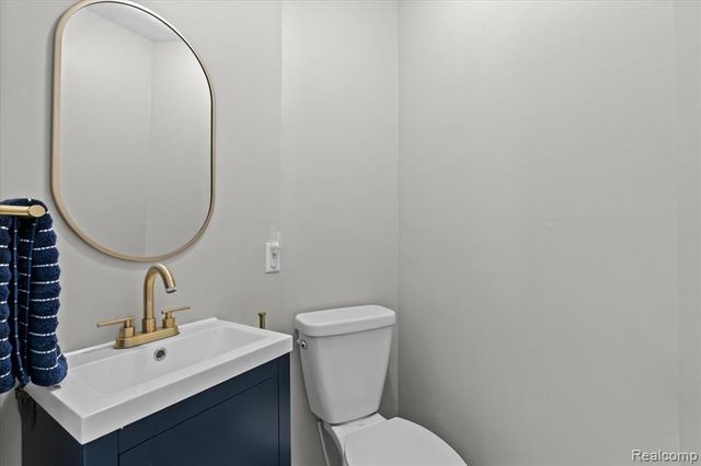 11163 Hammerstone Drive, South Lyon, MI 48178