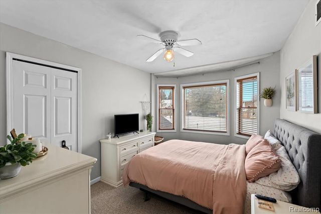 11163 Hammerstone Drive, South Lyon, MI 48178