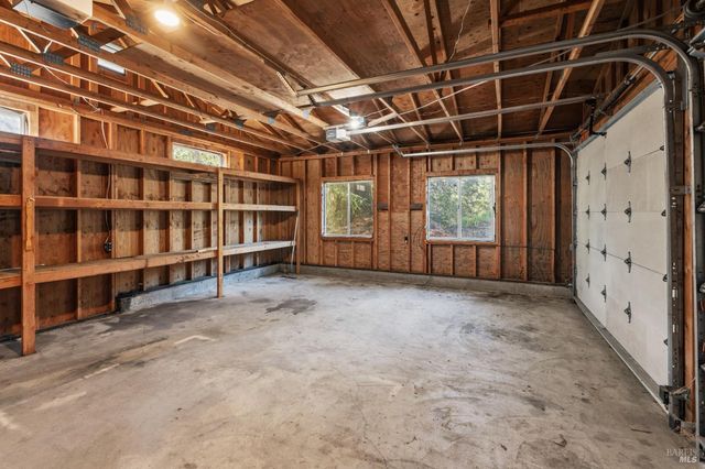 27851 Ten Mile Rd, Point Arena, CA 95468