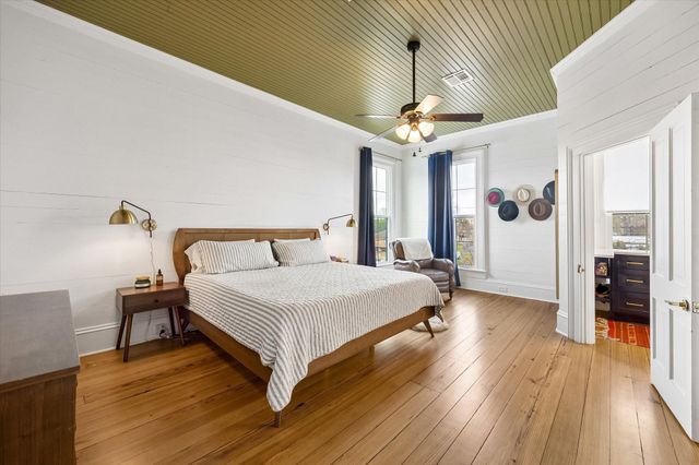 602 S Market Street, Brenham, TX 77833