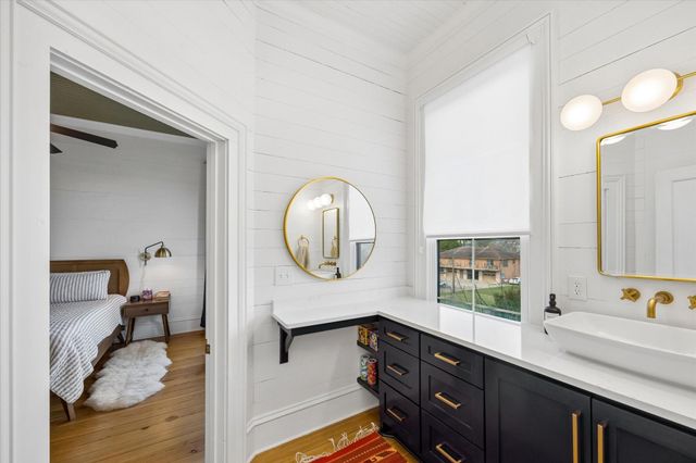 602 S Market Street, Brenham, TX 77833