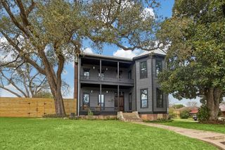 602 S Market Street, Brenham, TX 77833