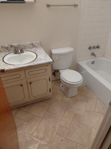 125 Bush DR, Vinton, VA 24179