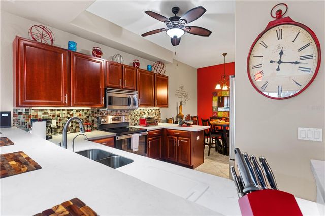 3334 PURPLE MARTIN DRIVE 215, Punta Gorda, FL 33950