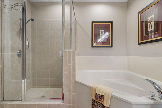 3334 PURPLE MARTIN DRIVE 215, Punta Gorda, FL 33950