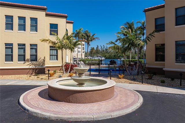 3334 PURPLE MARTIN DRIVE 215, Punta Gorda, FL 33950