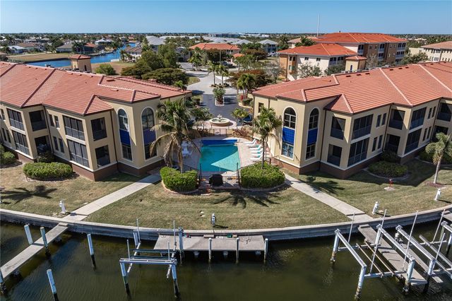 3334 PURPLE MARTIN DRIVE 215, Punta Gorda, FL 33950