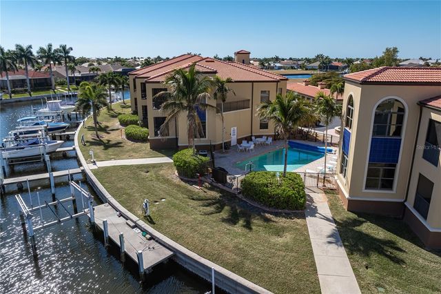 3334 PURPLE MARTIN DRIVE 215, Punta Gorda, FL 33950