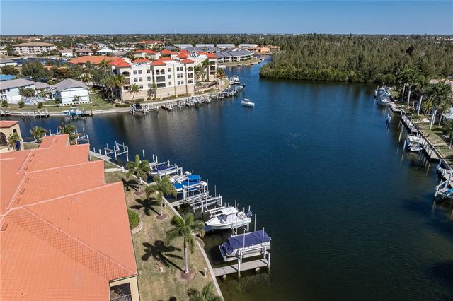 3334 PURPLE MARTIN DRIVE 215, Punta Gorda, FL 33950