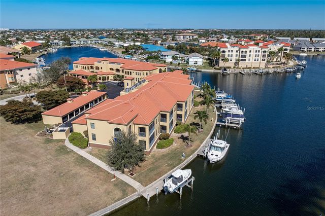 3334 PURPLE MARTIN DRIVE 215, Punta Gorda, FL 33950