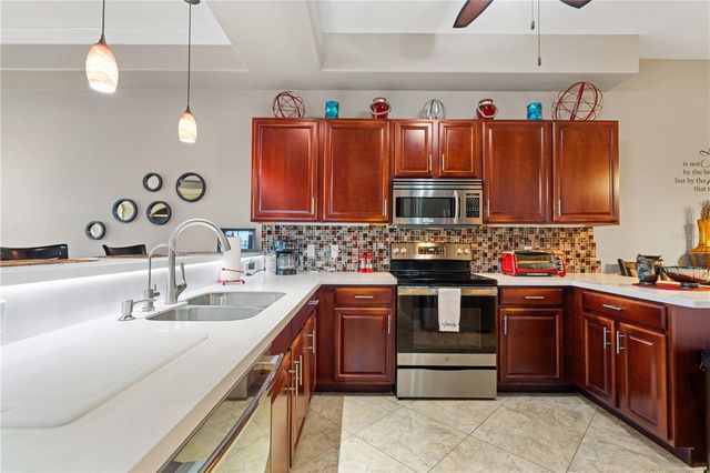 3334 PURPLE MARTIN DRIVE 215, Punta Gorda, FL 33950