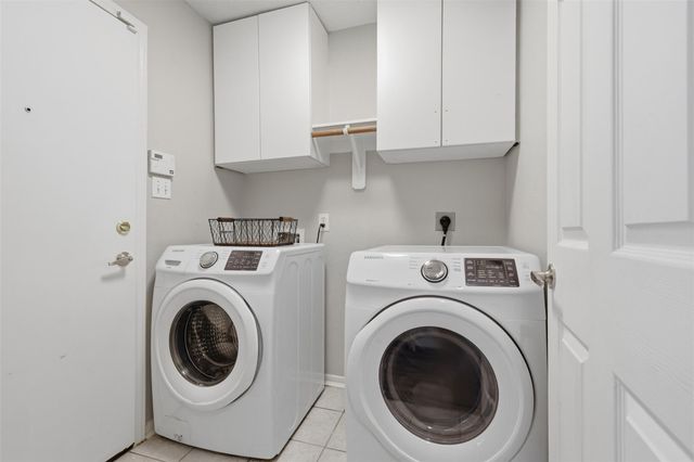 8314 Hunters Village Drive, Humble, TX 77346