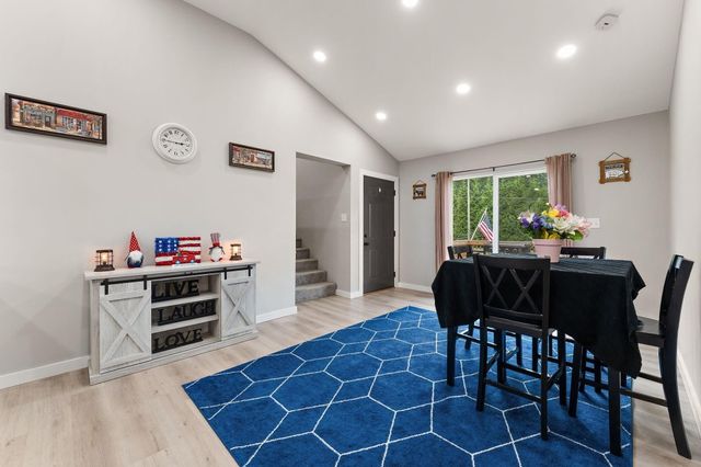 5653 S 425 W, La Porte, IN 46350