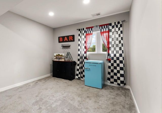5653 S 425 W, La Porte, IN 46350