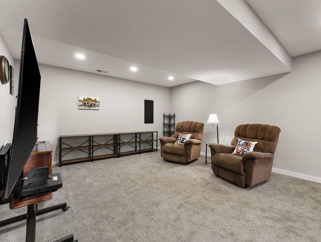 5653 S 425 W, La Porte, IN 46350