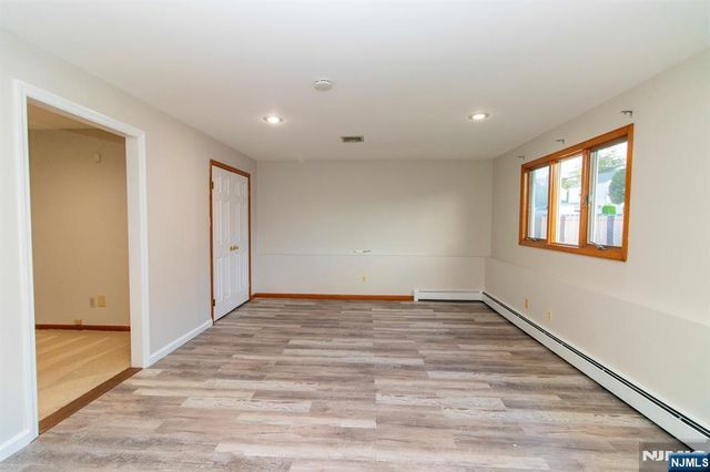 6 Donor Avenue, Elmwood Park, NJ 07407
