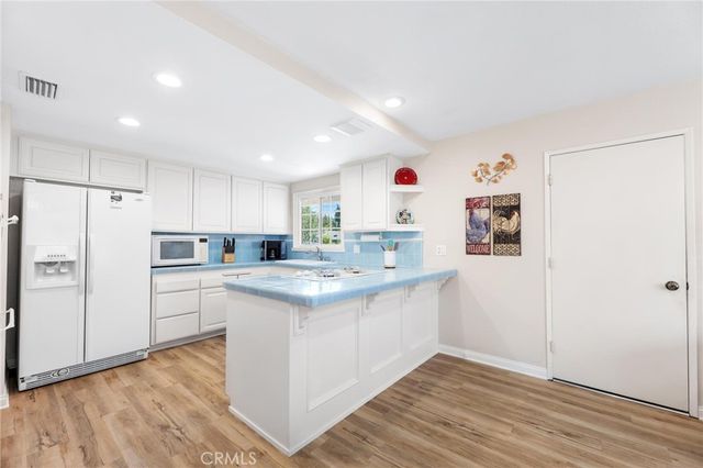 10983 Topeka Drive, Northridge, CA 91326