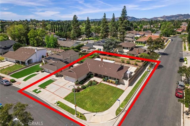 10983 Topeka Drive, Northridge, CA 91326