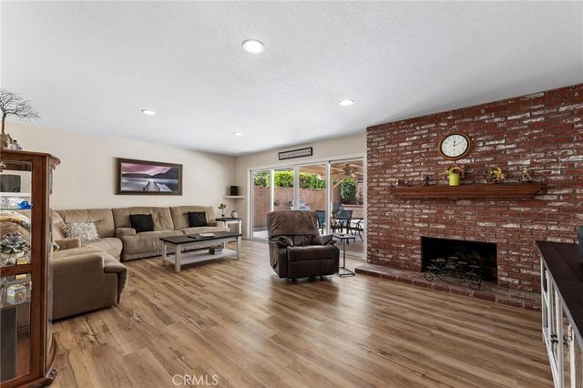 10983 Topeka Drive, Northridge, CA 91326