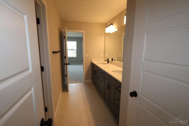 367 Glen Abbey Lane, Hamilton Twp, OH 45039