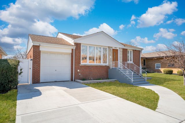 1412 Balmoral Avenue, Westchester, IL 60154