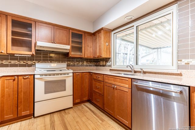 12207 Budding, San Antonio, TX 78247