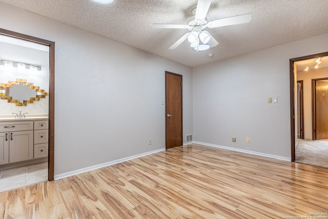 12207 Budding, San Antonio, TX 78247