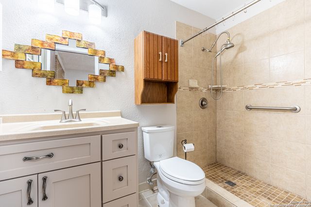 12207 Budding, San Antonio, TX 78247