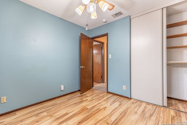 12207 Budding, San Antonio, TX 78247