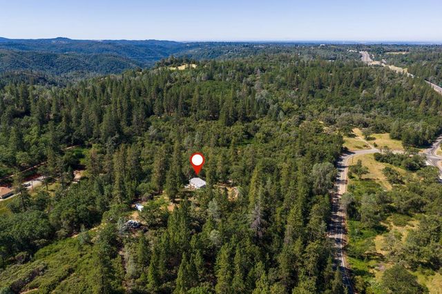 15300 Neils Rd, Auburn, CA 95603