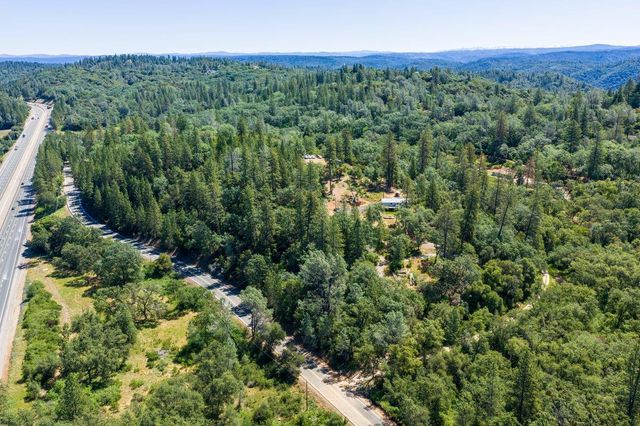 15300 Neils Rd, Auburn, CA 95603