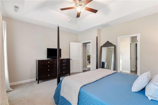 8629 Stone Valley Drive, Clemmons, NC 27012
