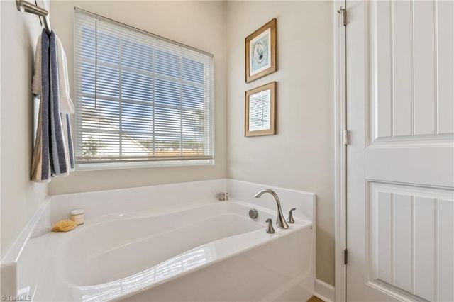8629 Stone Valley Drive, Clemmons, NC 27012