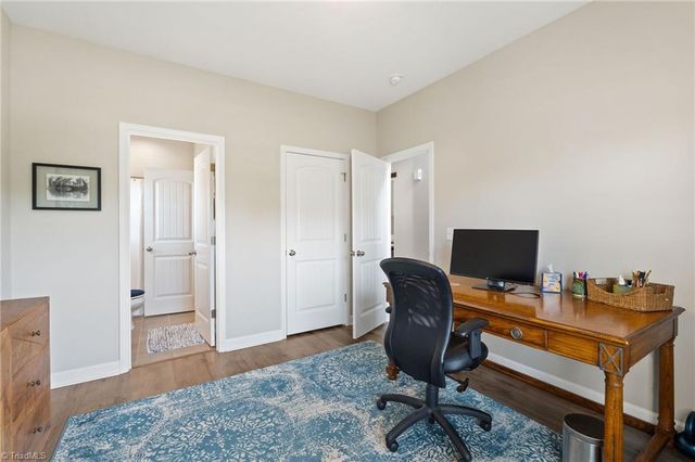 8629 Stone Valley Drive, Clemmons, NC 27012
